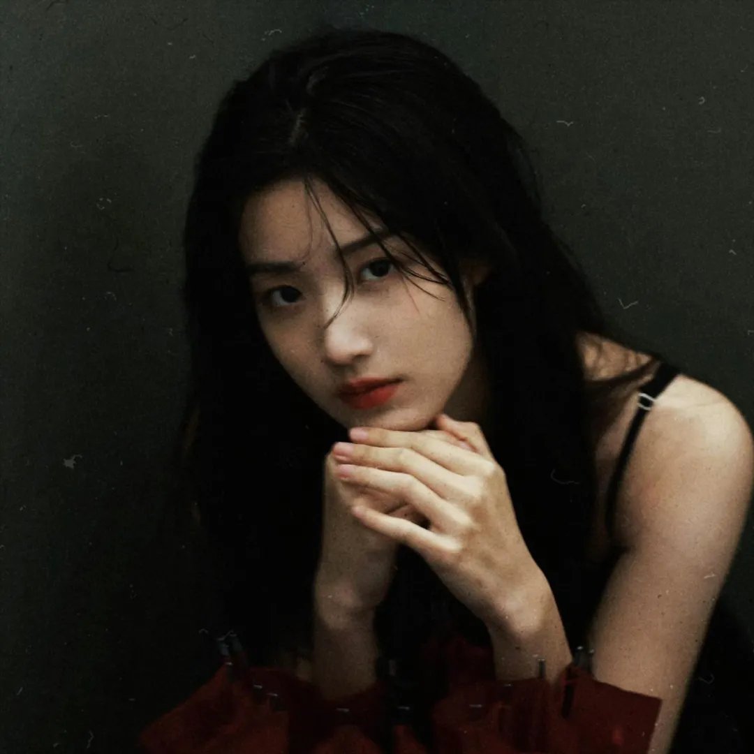 渺小而坚韧